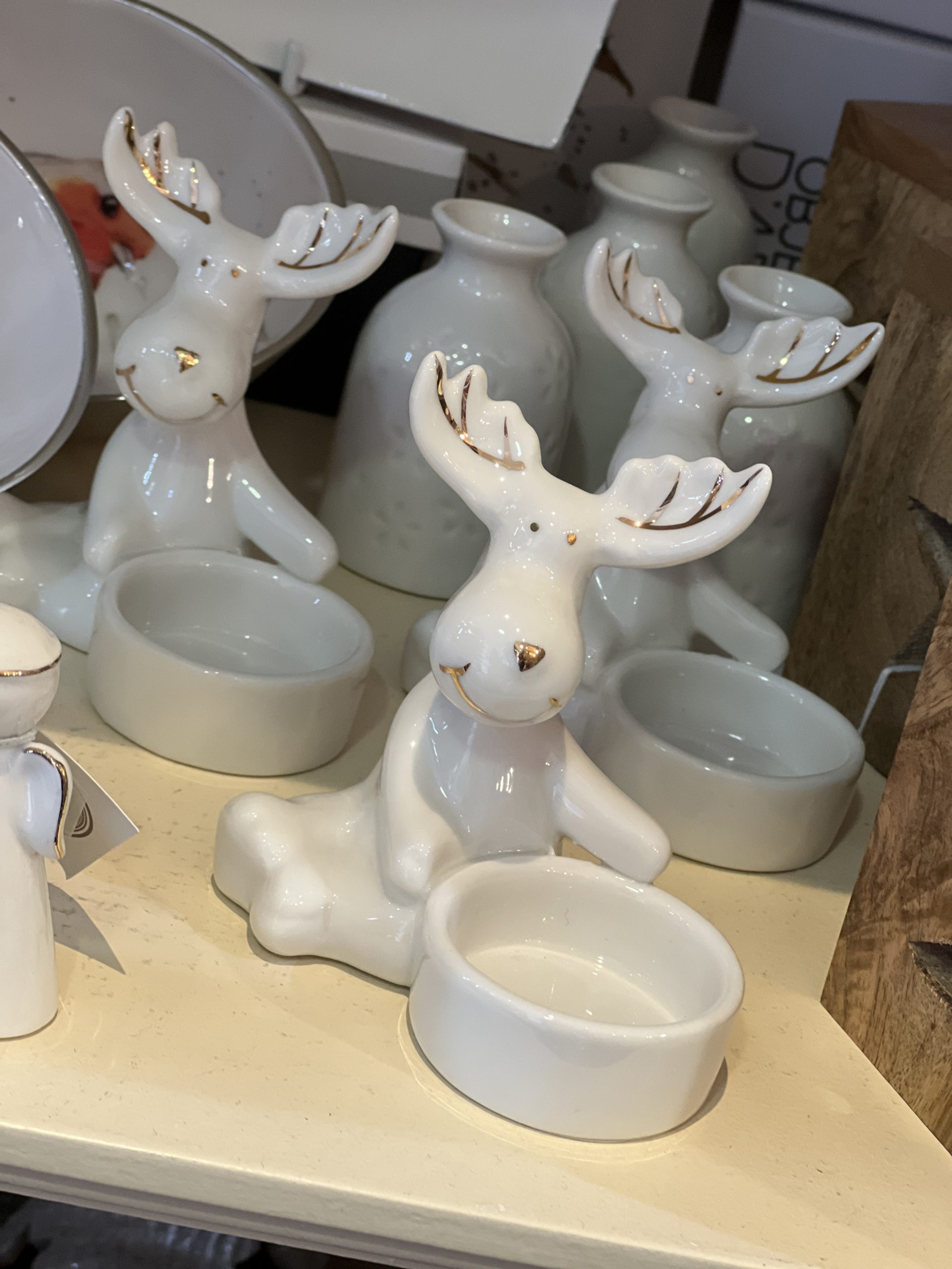 Ceramic Reindeer tealight holder Village Gift Company